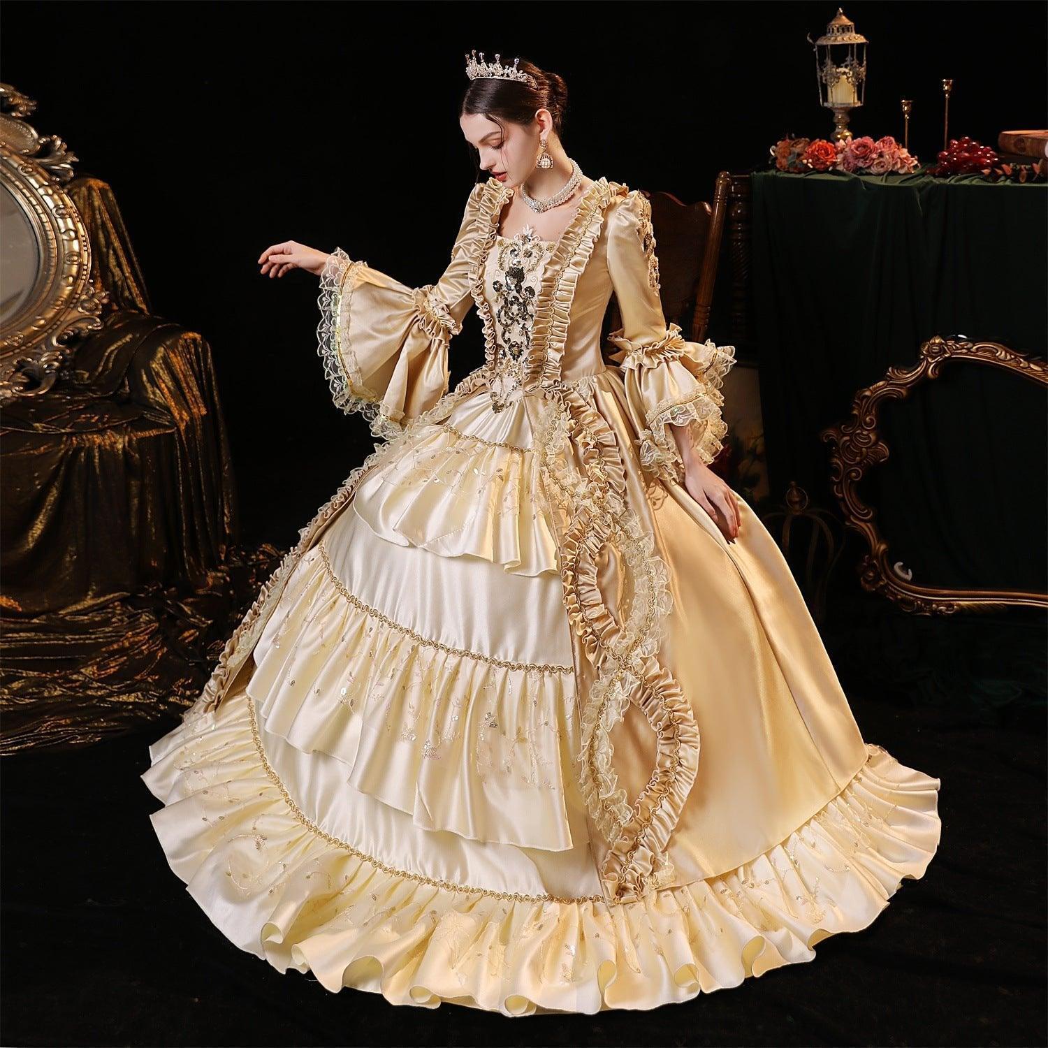 Champagne Elegance Dress: New Vintage European Court Costume for Theatrical Events - Coscosmos