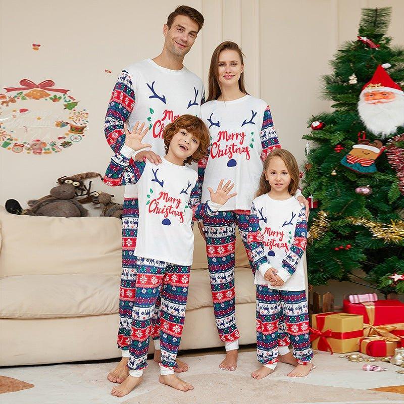 Christmas Cartoon Letter Antler Print Matching Family Pajama Set | Cozy Holiday Loungewear for Parents and Kids - Coscosmos