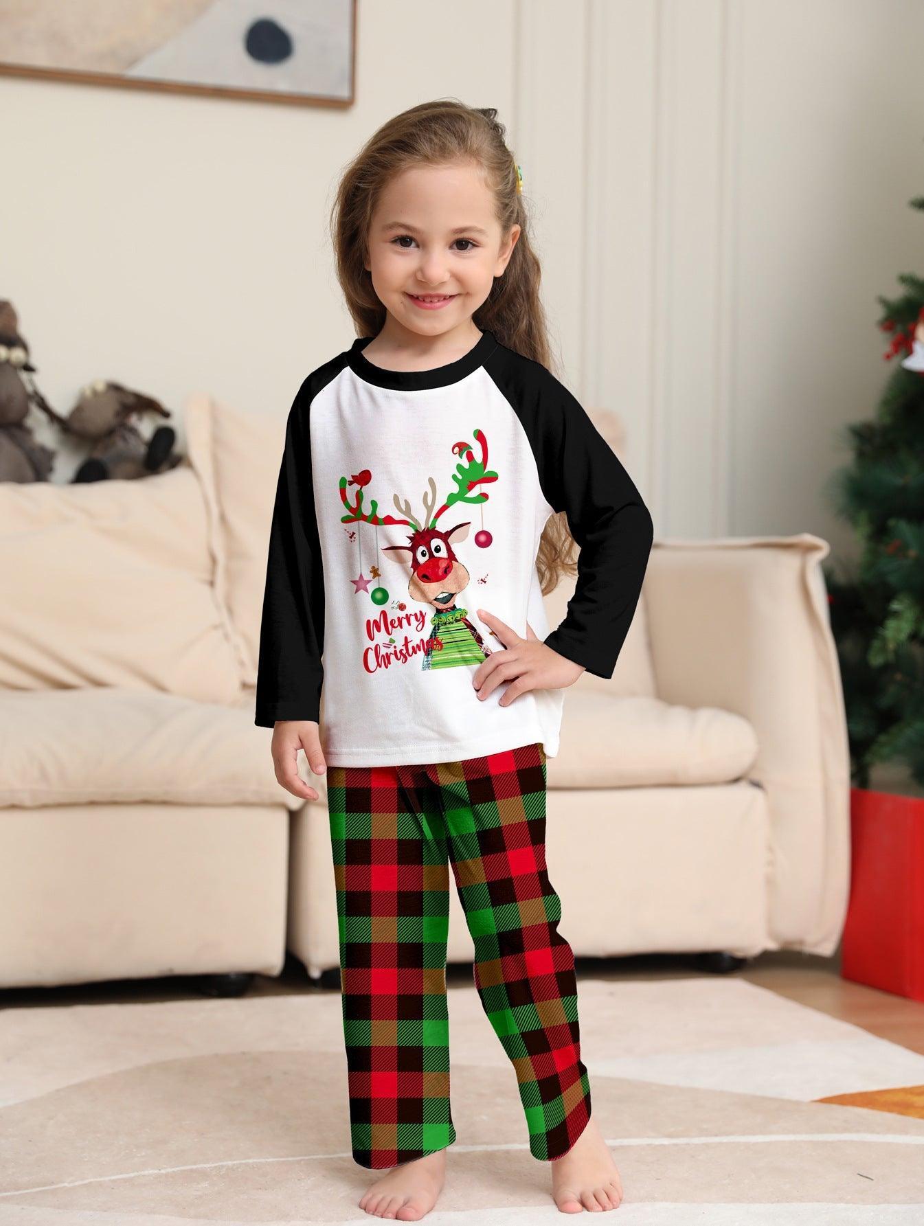 Christmas Family Matching Pajamas | Dog Print & Christmas Tree Design | Cozy Family Sleepwear Set - Coscosmos