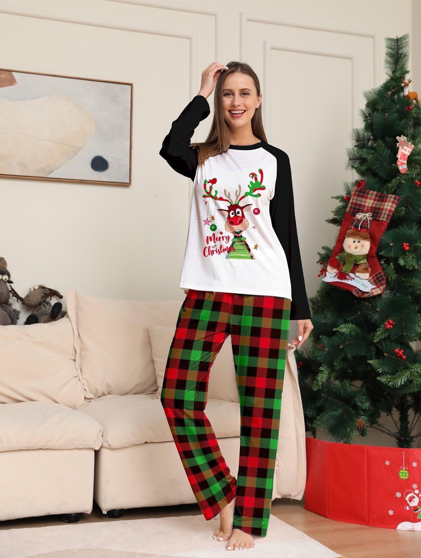 Christmas Family Matching Pajamas | Dog Print & Christmas Tree Design | Cozy Family Sleepwear Set - Coscosmos