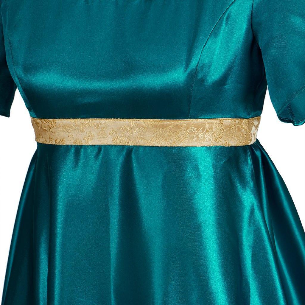 Medieval Traditional Empire Gown - Bridgerton Cosplay Costume in Emerald Green Silky Fabric - Coscosmos