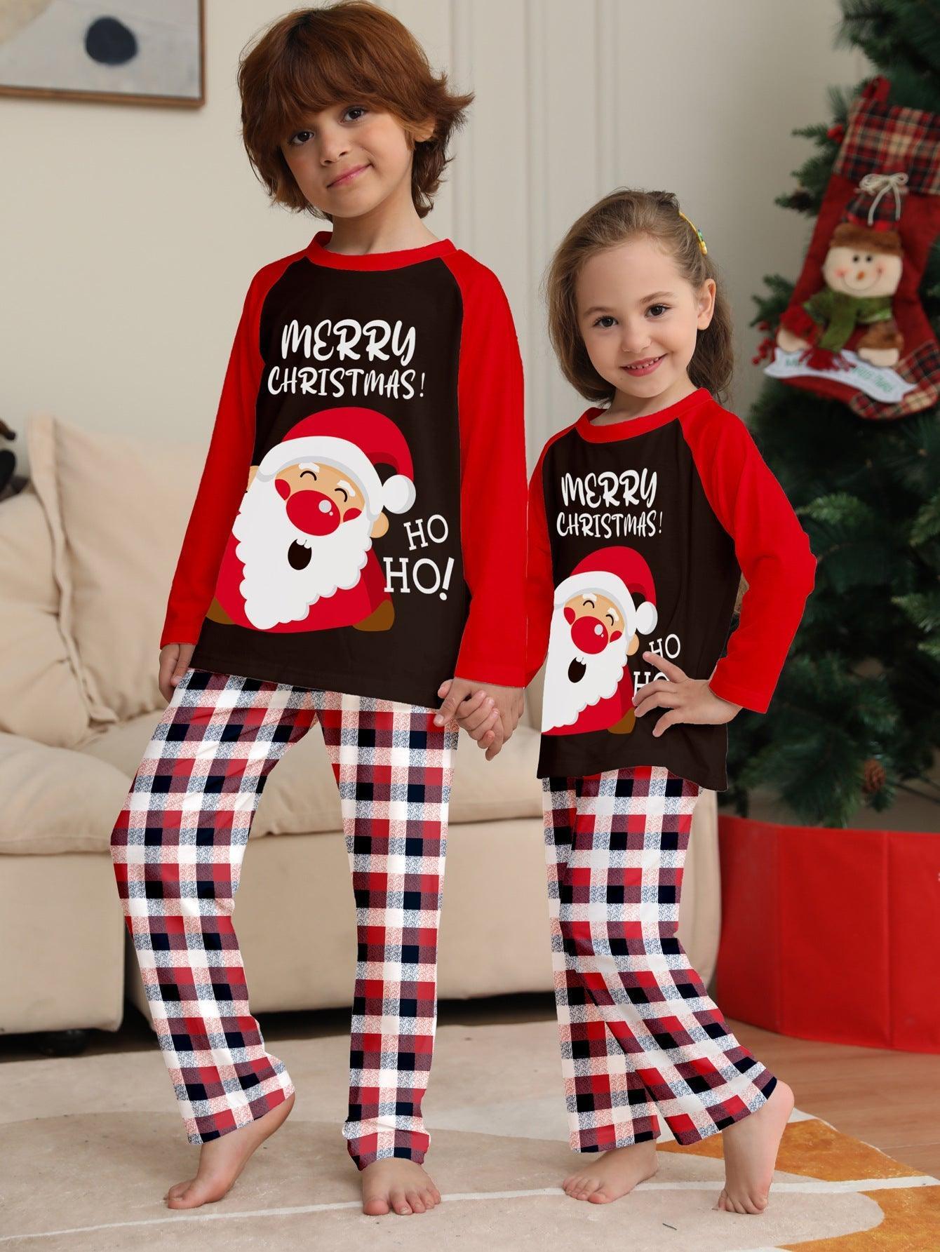 New Santa Claus Print Family Matching Pajamas | Christmas Plaid Family Sleepwear for Kids and Adults - Coscosmos